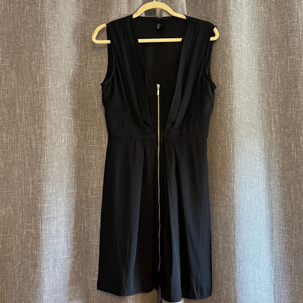 H&M Y2K silky sleeveless black dress with a full silver zipper front - size 10